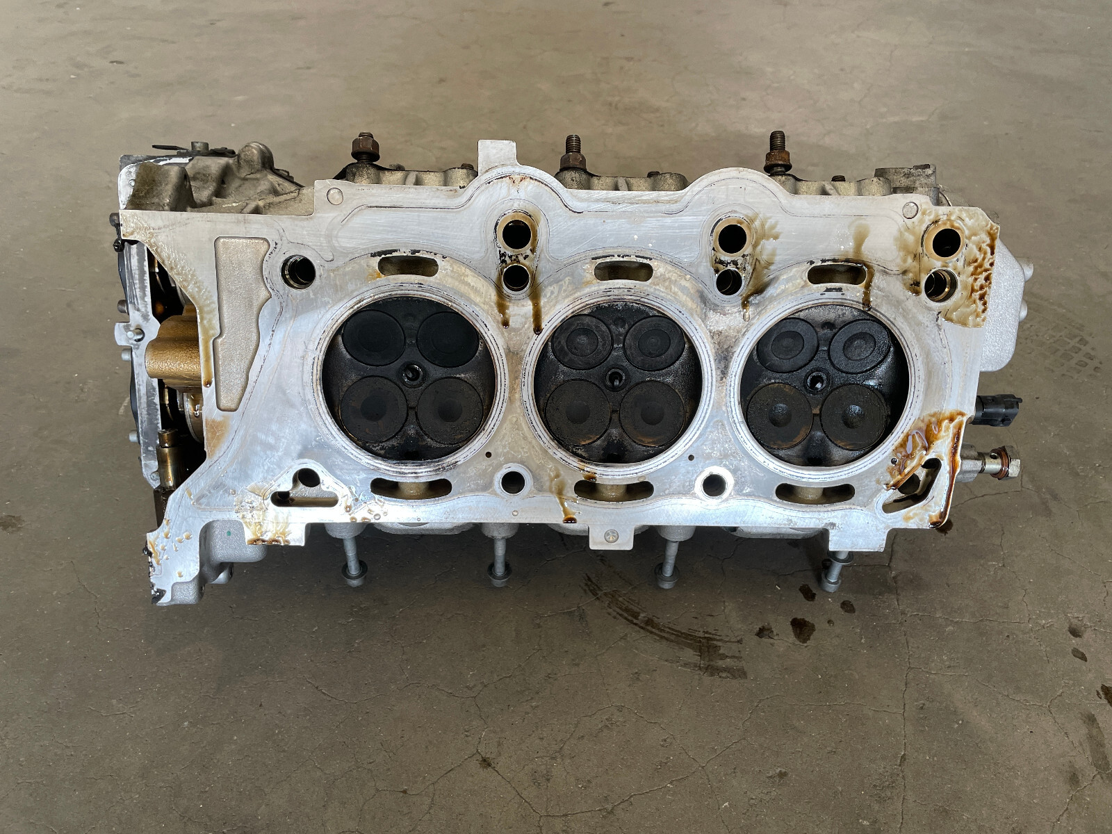 14-20 MASERATI GHIBLI LEFT DRIVER SIDE ENGINE CYLINDER HEAD 1376 OEM