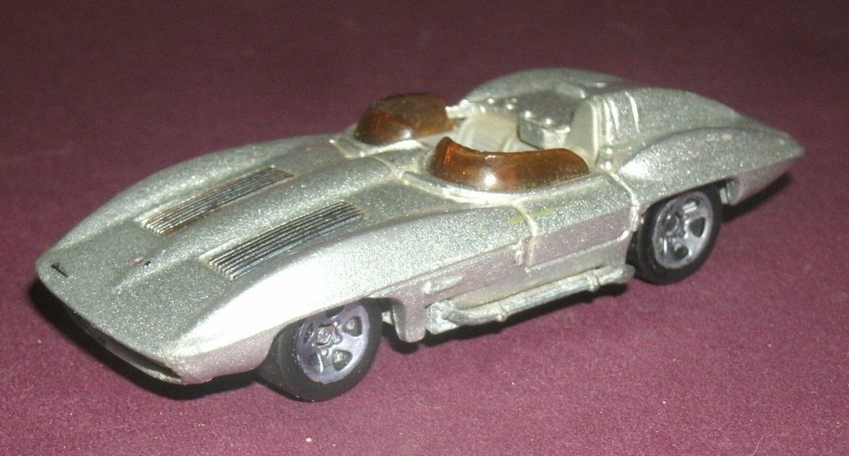 1/64 Scale 1959 Corvette Stingray Racer XP-87 Concept Car 2.5