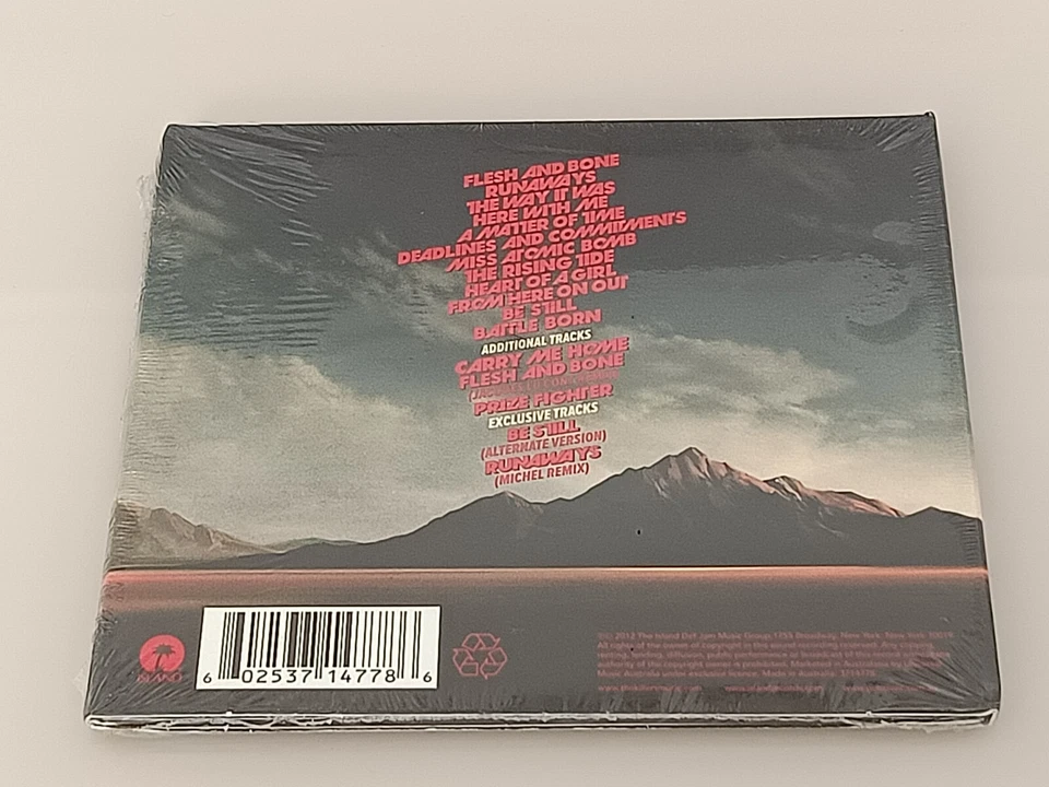 Battle Born (Deluxe Edition) by The Killers (JB HIFI EXCLUSIVE EDITION CD) - Image 2 of 2