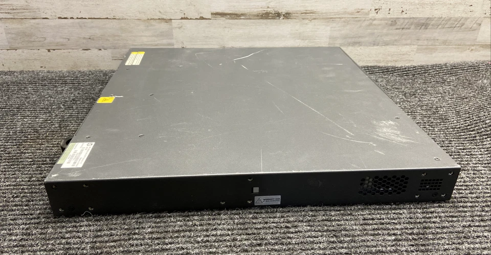 Used H3C S5800 Series Switch S5800-32F, 24 PORTS, Missing Two Power Supply  - Image 2 of 4