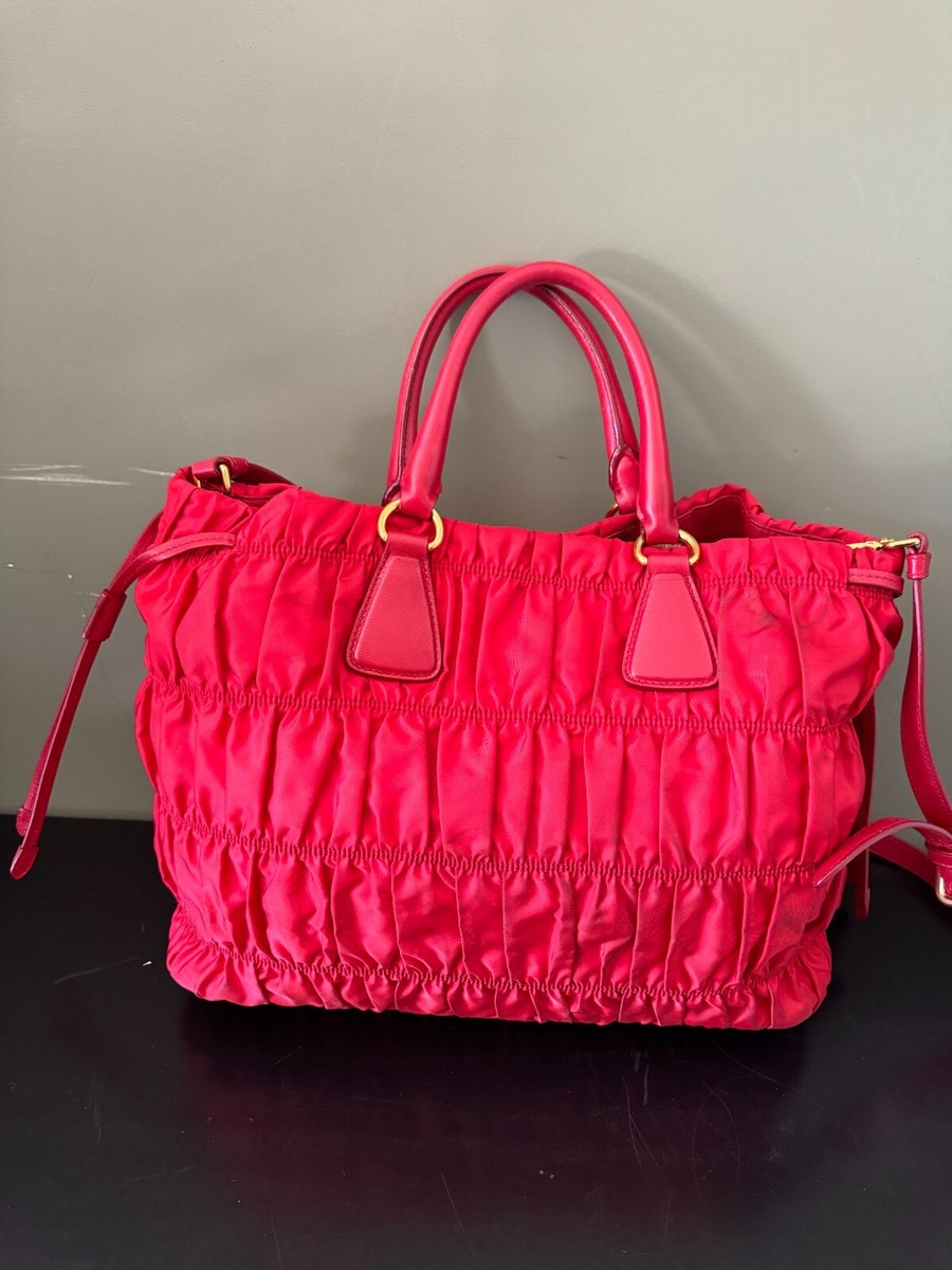 PRADA 赤 ナイロン バッグ Borsa in Tessuto Prada Tessuto Tote
