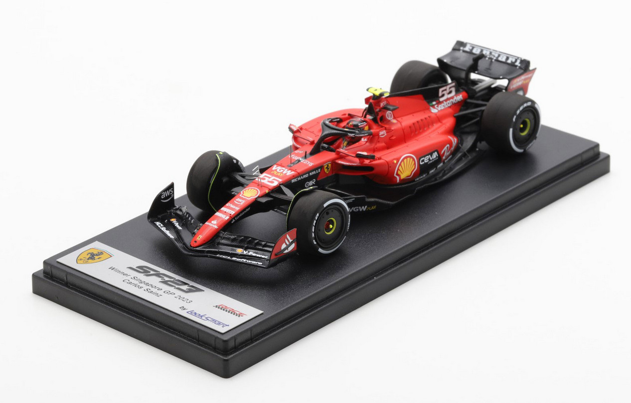 Ferrari SF23 Winner GP Singapore 2023 1/43 C. SAINZ LSF1054 LOOKSMART