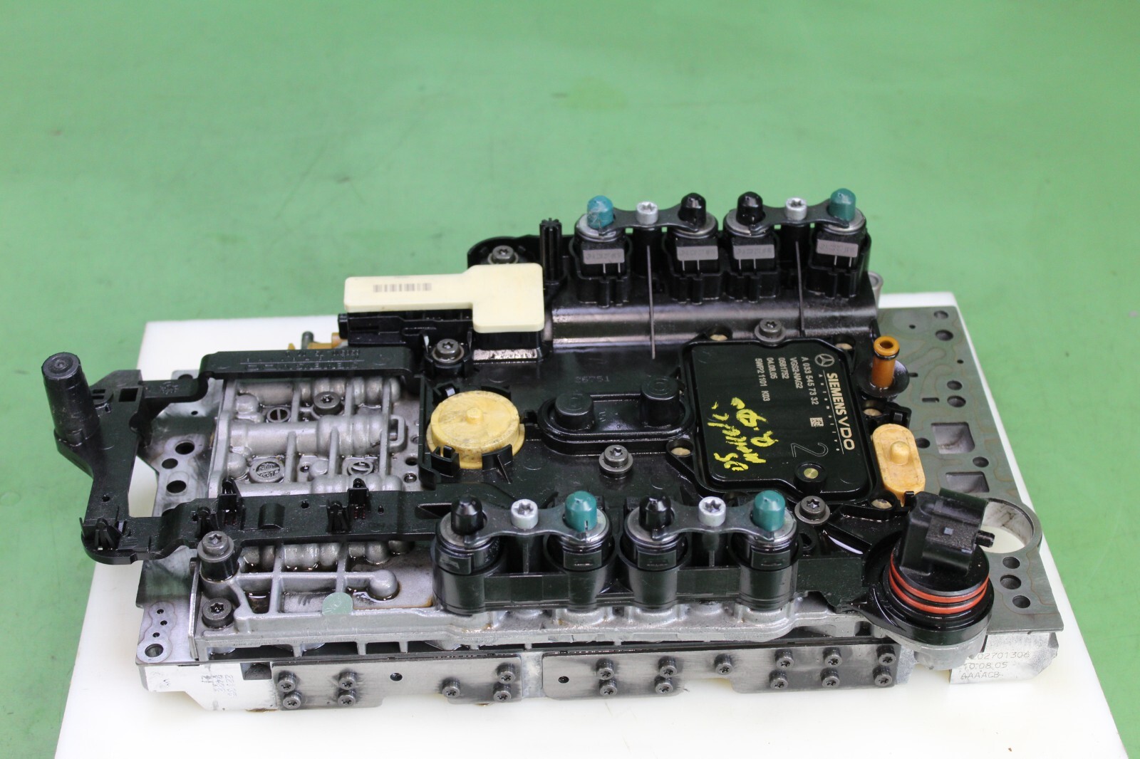 06-07 MERCEDES R500 722.9 TRANSMISSION VALVE BODY CONDUCTOR PLATE  