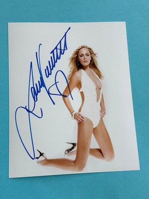 Laura Vandervoort      -  signed, original Autogramm !!!