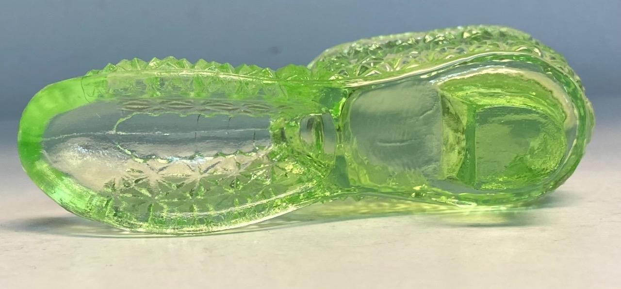 SAOLA Vintage Degenhart statuina vetro lime ghiaccio mini pantofola senza suola si illumina