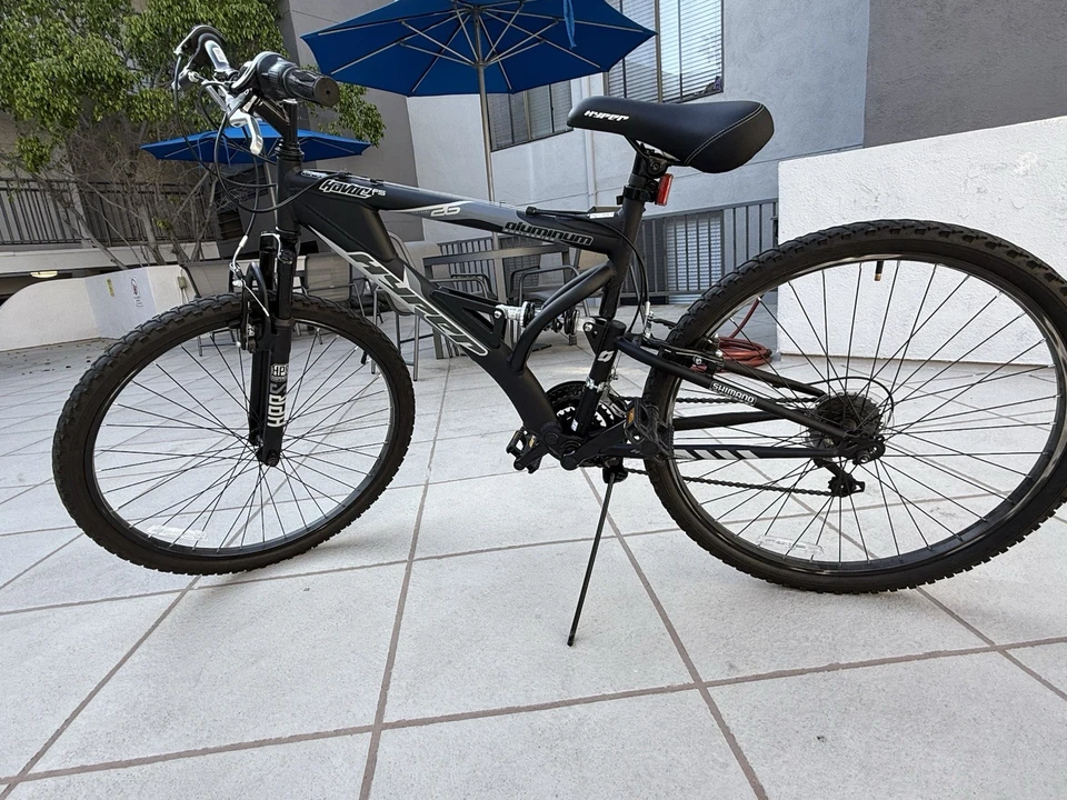 Bicicleta de montaña Hyper Havoc 26 pulgadas - negra (WMA-102605) Foto 2 de 4