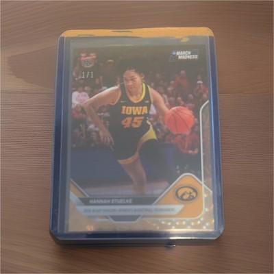 Topps March Madness 2023-24 Hannah Stuelke Iowa Hawkeyes #20 NCAA 1/1