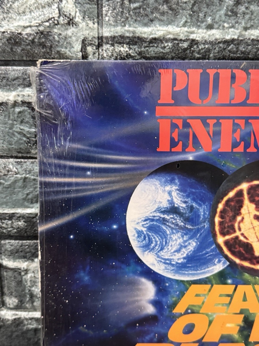 Public Enemy – Fear Of A Black Planet LP Fear Of A Black Planet (Deluxe Edition) - Album by Public
