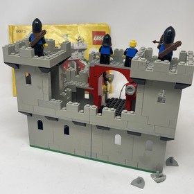 Lego Set 6073 Knight's Castle Missing Pieces W/ Instructions
