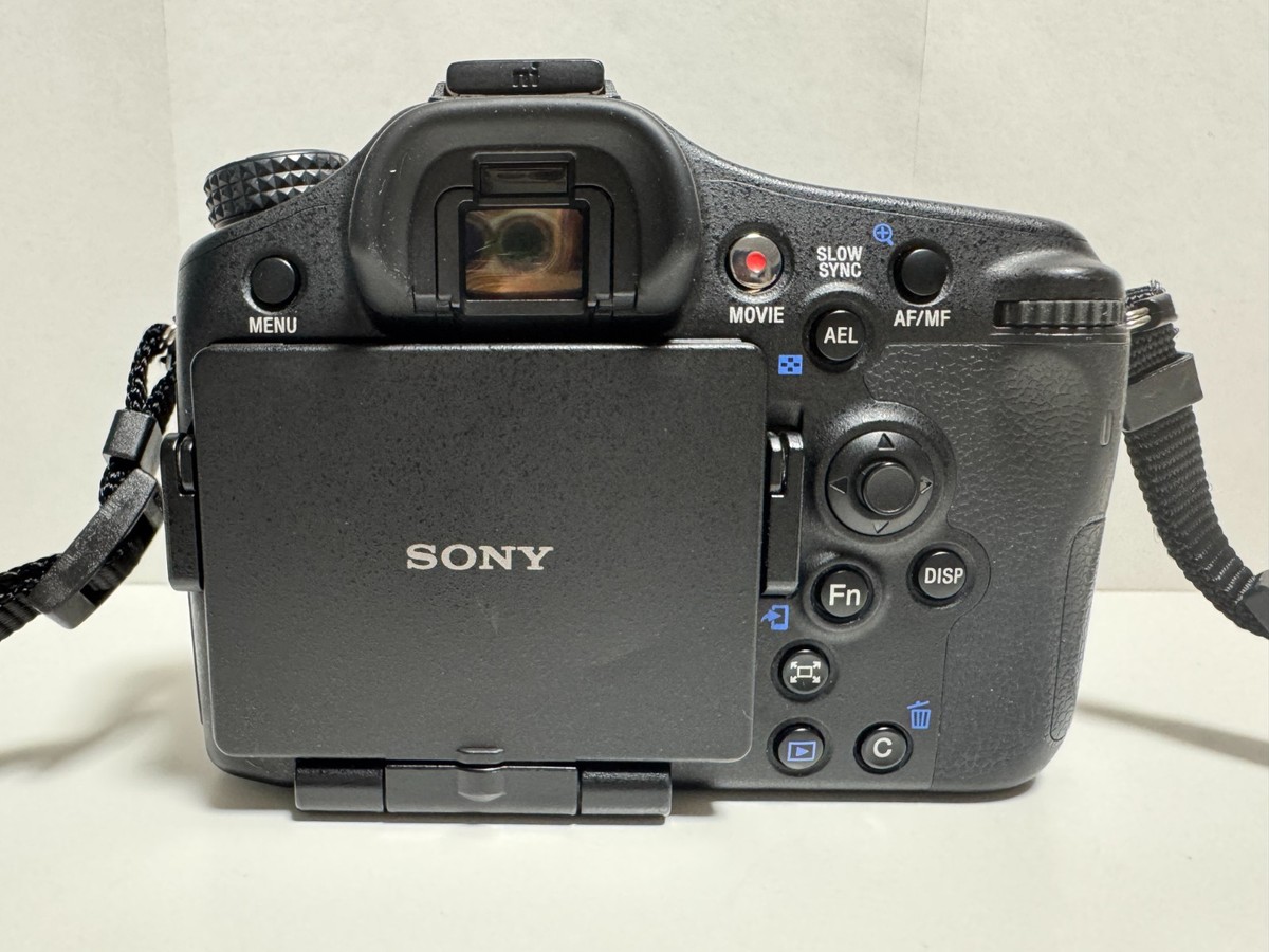 Top MINT] Sony Alpha a77 ?77 II ILCA-77M2 Black Digital SLR