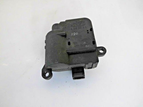 Peugeot 307 Bj.2003    Stellmotor Heizung   A21900100