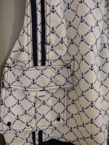 Mens Uzzi Amphibious Gear Men's Swim Trunks Size XL White/Blue Anchors NWT - Picture 4 of 11