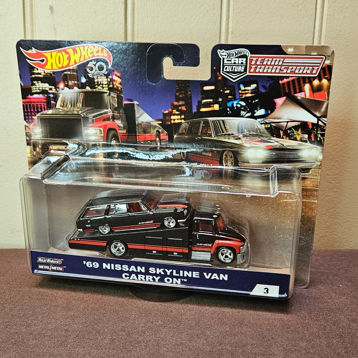 ホットウィール 69 ニッサン スカイラインバン アドバン チームトランスポート Hot Wheels Car Culture Team Transport '69 Nissan Skyline Van