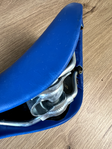 Ricambi bici retrò - sella NOS Cobra blu (275 mm x 165 mm) - Foto 6 di 7