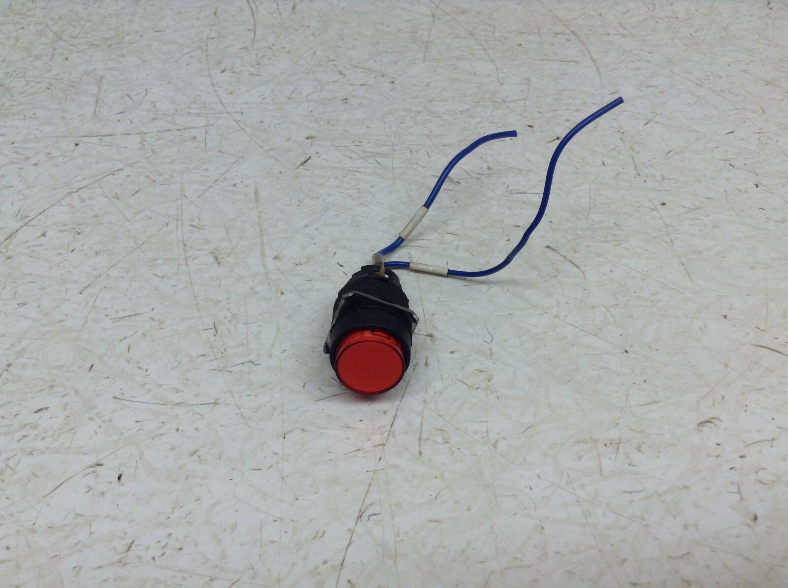 Omron M2GT-7001-3 Red Indicator Light M2GT70013