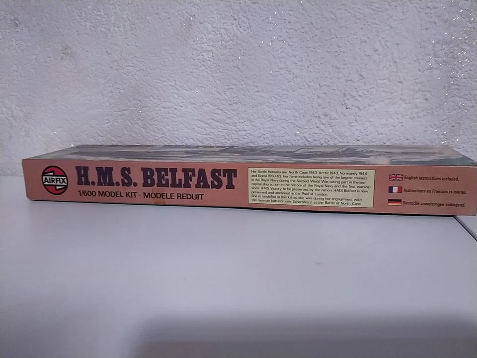 Airfix Nave Militare H.M.S. Belfast 1/600 Model Kit - Immagine 3 di 4