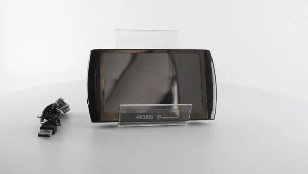 Archos 5 500 GB Wi-Fi Internet Media Tablet (501332) - Image 2 of 3