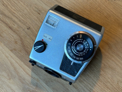 Pentacon TTL Prismensucher Six Sucher Sucheraufsatz Belichtungsmesser Prisma.
