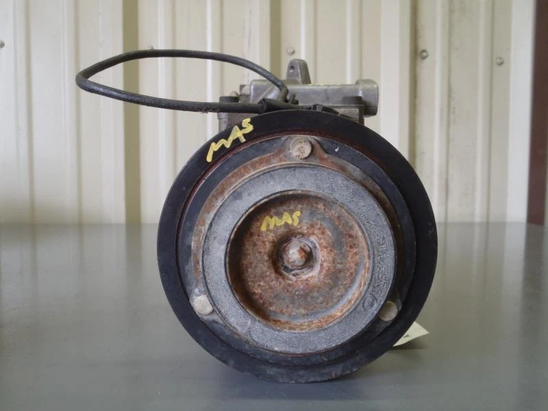 AC Compressor From 5/17/99 Fits 2000 Kia Sephia 57949 - Image 3 of 4