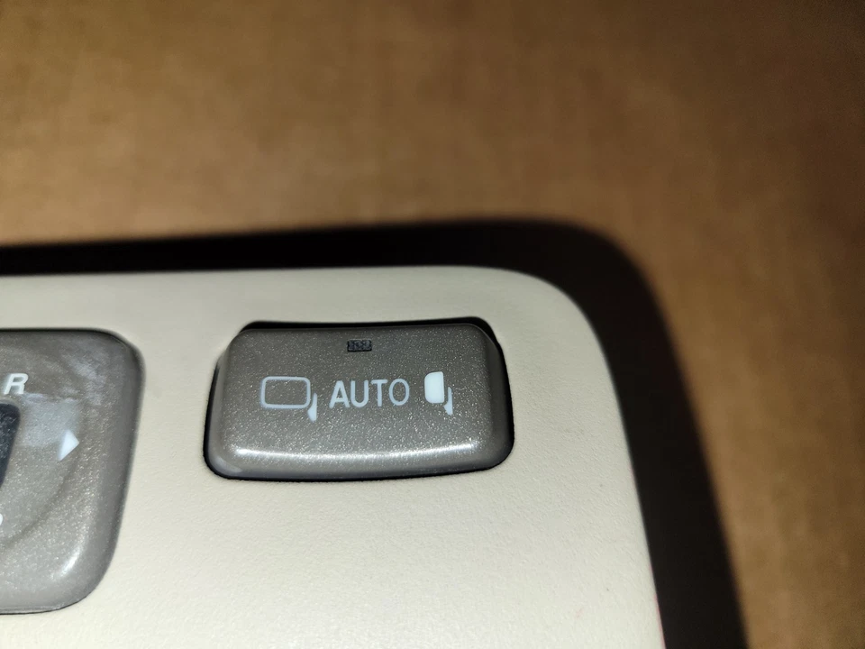 2001 A 2006 LEXUS LS430 CONJUNTO DE INTERRUPTOR DE ESPELHO SEM BOTÃO SENSOR DE ESTACIONAMENTO - Imagem 4 de 4