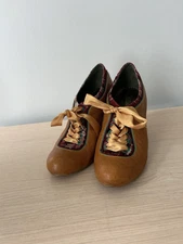 Poetic Licence London Women's Heeled Oxfords EUR 38 US 7 Brown Lace Up Shoes