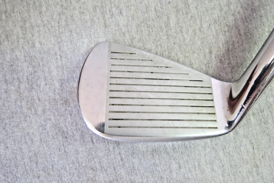Vintage Spalding #6 Iron Tour Edition Bird on Ball "Head Only with 6" Shaft" RH - Image 4 of 4