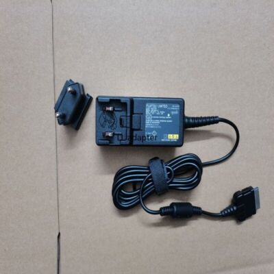 OEM Fujitsu 19V 1.58A 30W For Wacom Cintiq 13HD DTK-1300-1 ADP-30VH A EU Charger