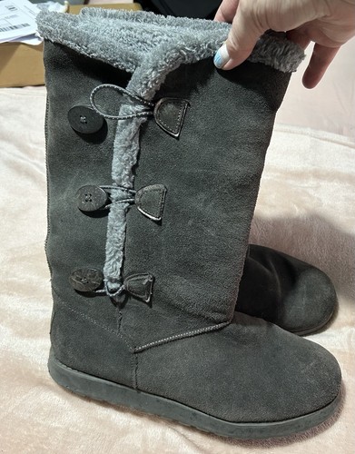skechers grey suede boots