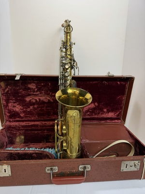 #ad Vintage Evette Schaeffer Alto Saxophone – Paris France UNTESTED With Case $375.00