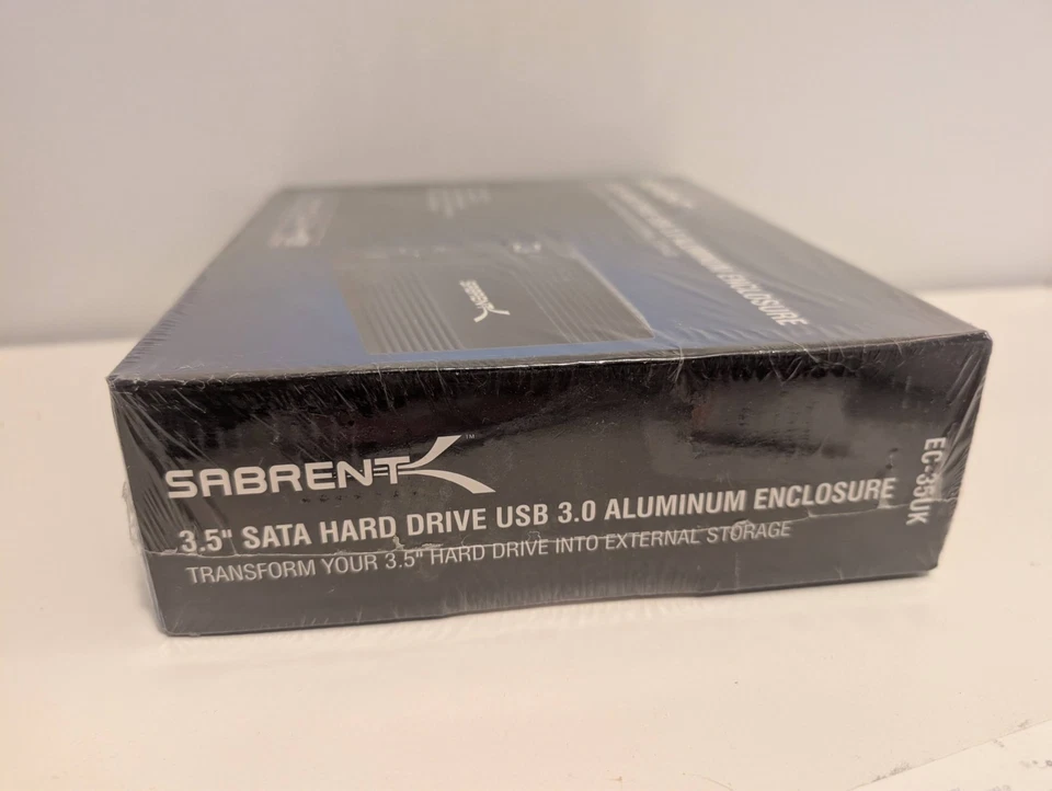 *NEW Sabrent 3.5" SATA Hard Drive USB 3.0 Aluminum Enclosure. 5Gbps transfer. - Image 2 of 3