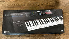 Native Instruments KOMPLETE KONTROL S49 MK2 Smart Keyboard Controller