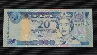 FIJI $20 Dollars 2002 P107 UNC Banknote