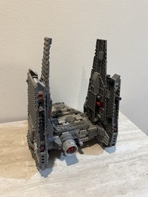 LEGO Star Wars Kylo Ren's Command Shuttle (75104) Incomplete
