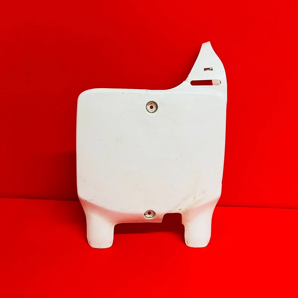 RM250 FRONT NUMBER PLATE PLASTICS GENUINE OEM SUZUKI RM 250 (1996-2000) - Image 2 of 4