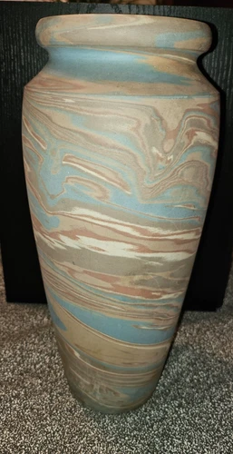 Lrg-Niloak Mission Swirl 1910-24 Vintage Hand Made Art Pottery 12.25" Vase- Mint