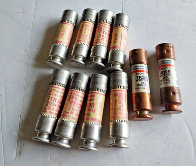 Box of (10) TR30R Tri-Onic Fuses (8 Gould Shawmut /2 Ferraz Shawmut)
