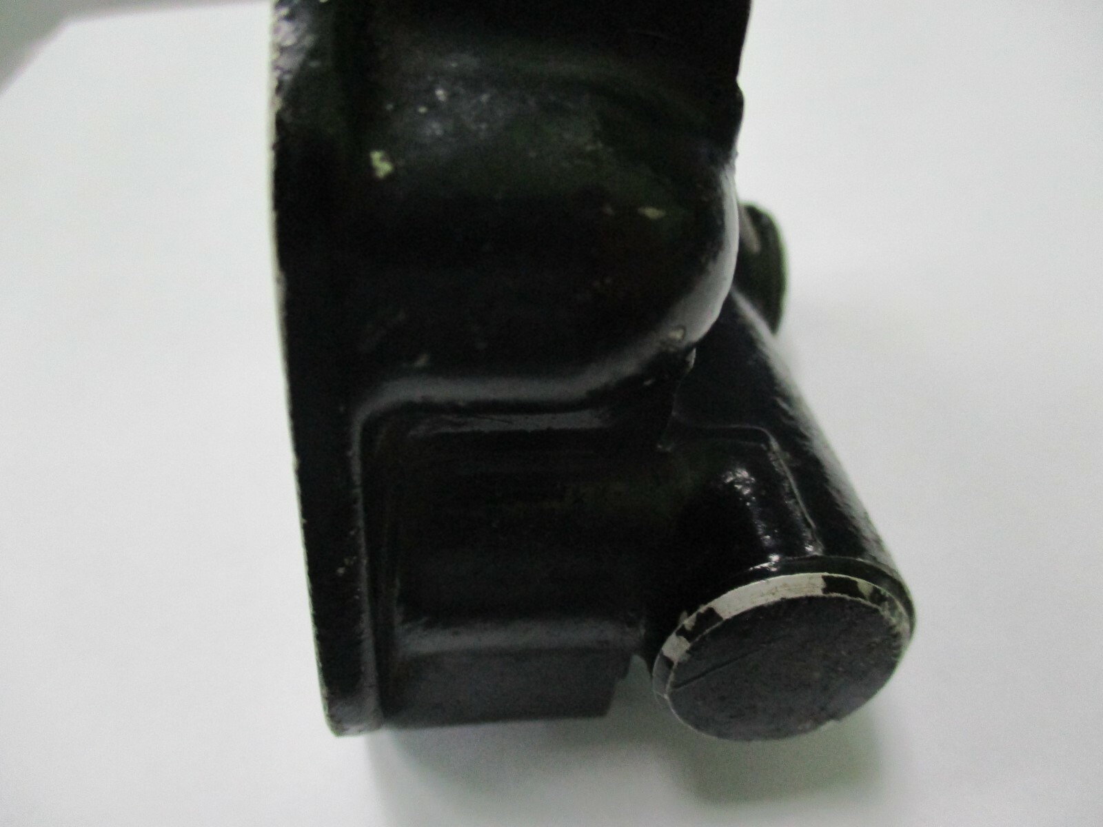 Bentley R-Type engine oil pressure relief valve assembly RE14647  Bentley NOS