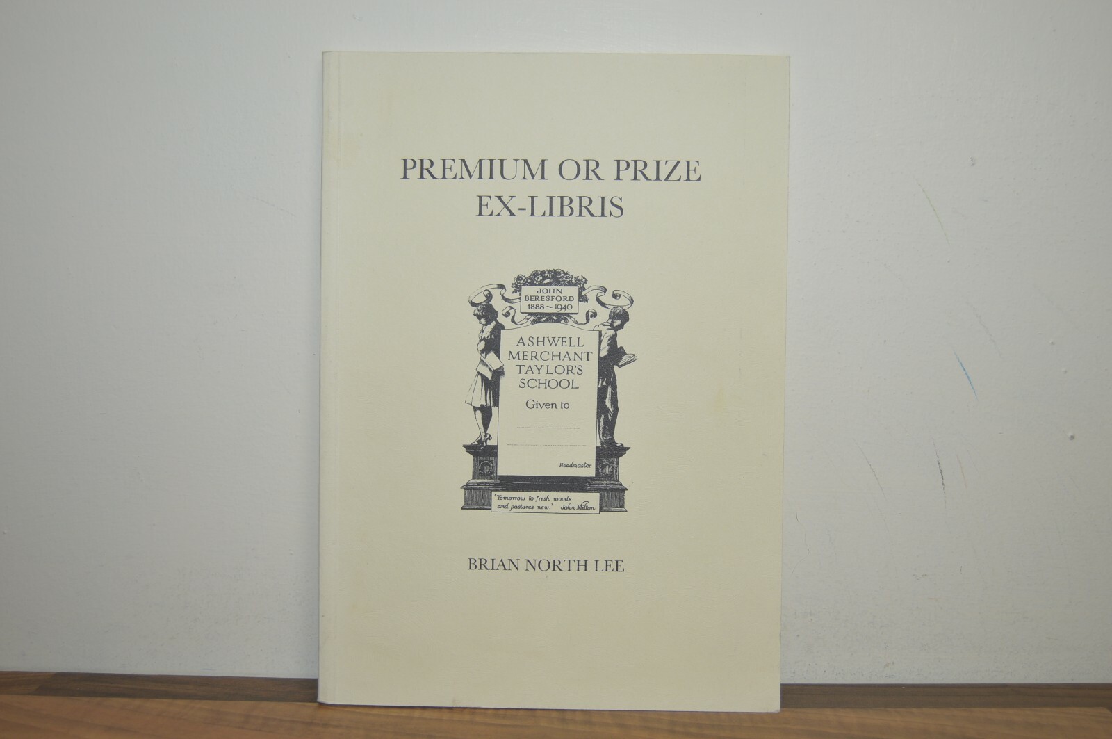 Premium or Prize Ex-Libris - Brian North Lee - Limited Edition P/B 2001 (#64)