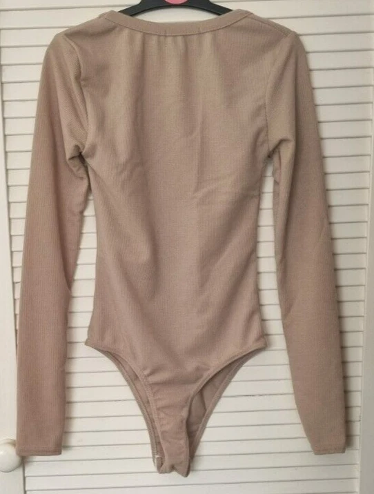 New Look Natural Long Sleeve Popper Gusset Round Neck Body Suit
