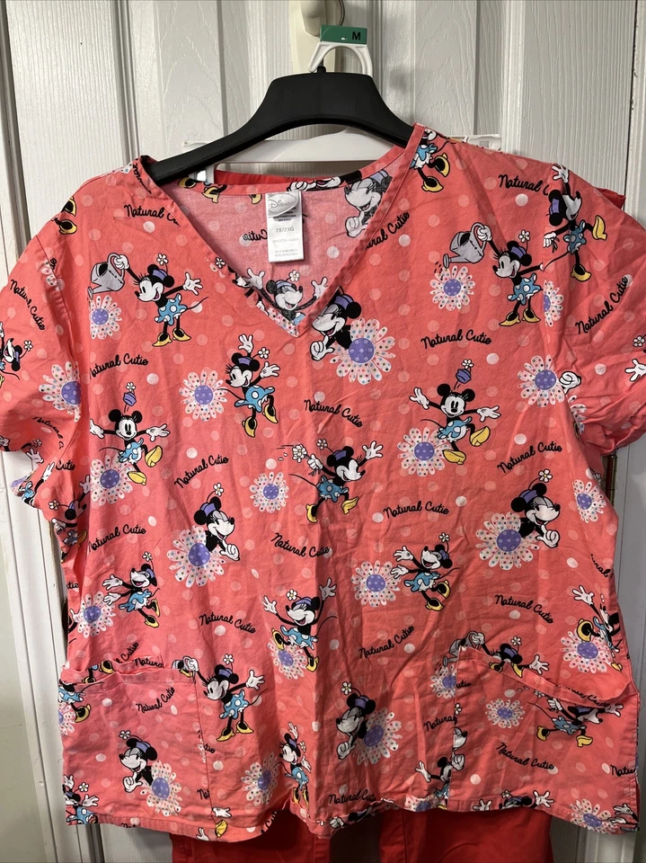 Disney Minnie Mouse Natural Cutie Scrub Top w/ Spread Good Cheer Pants 2x 3x - Image 3 of 4