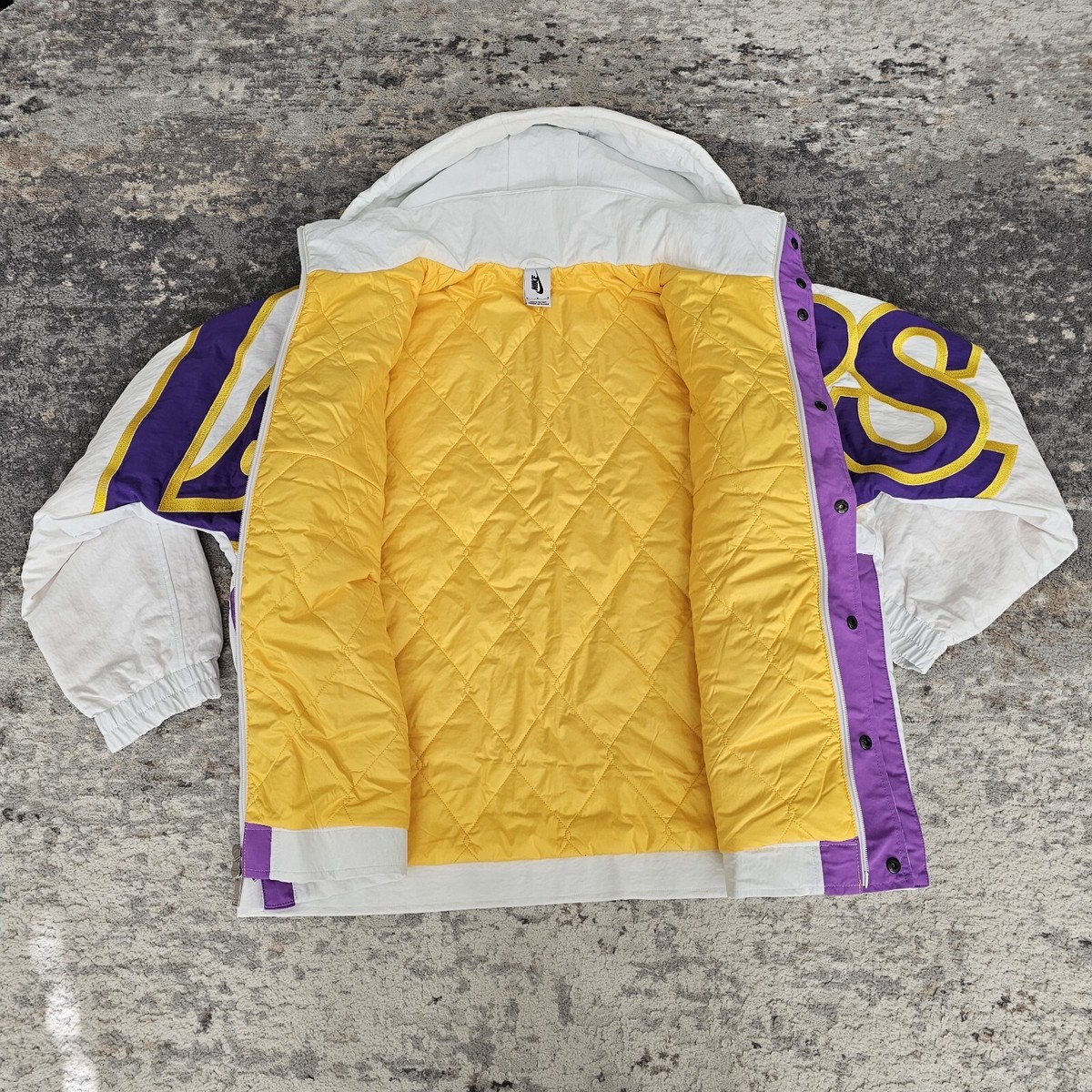 NIKE✖️AMBUSH✖️LAKERS ダウンジャケット Nike x Ambush Lakers | Jacket | XL | White | Style: DB1617