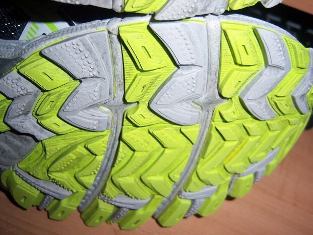 asics gel kahana 6 red