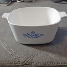 CORNINGWARE P-1 3/4-B (1 3/4 QT) BLUE FLORAL CASSEROLE w/ Handle NO LID USA