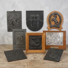 8 Eisen Kunst Guss Plaketten Reliefs Albert Holl Posch D&uuml;rer Pferde Konvolut