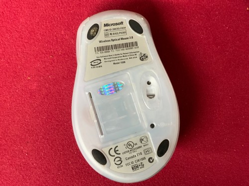 Mouse laser wireless Microsoft modello 1008 e ricevitore desktop 2.0 modello 1013 - Foto 3 di 3