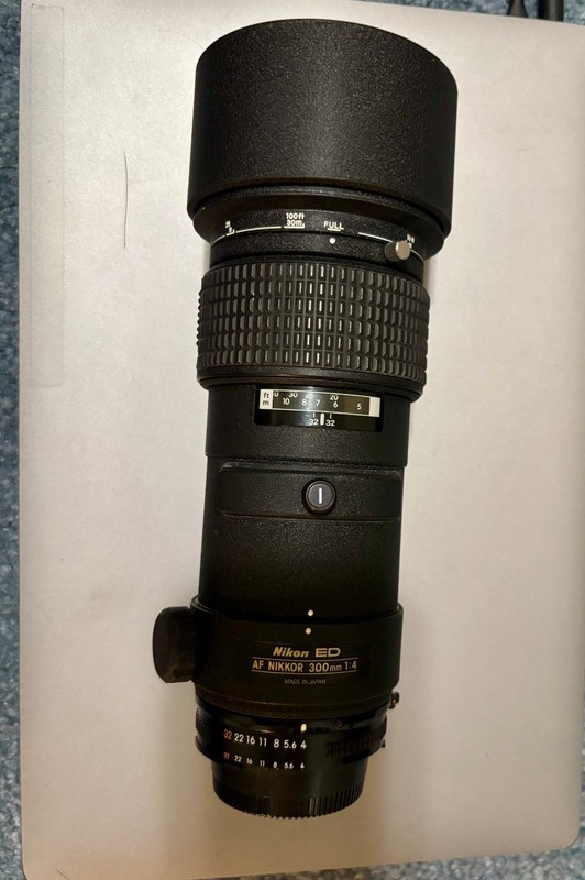 Nikon AF Nikkor ED 300mm f/4 F Mount