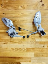 MT-07 2014-2017 original Trittbrett/Fußrastenanlage links+rechts