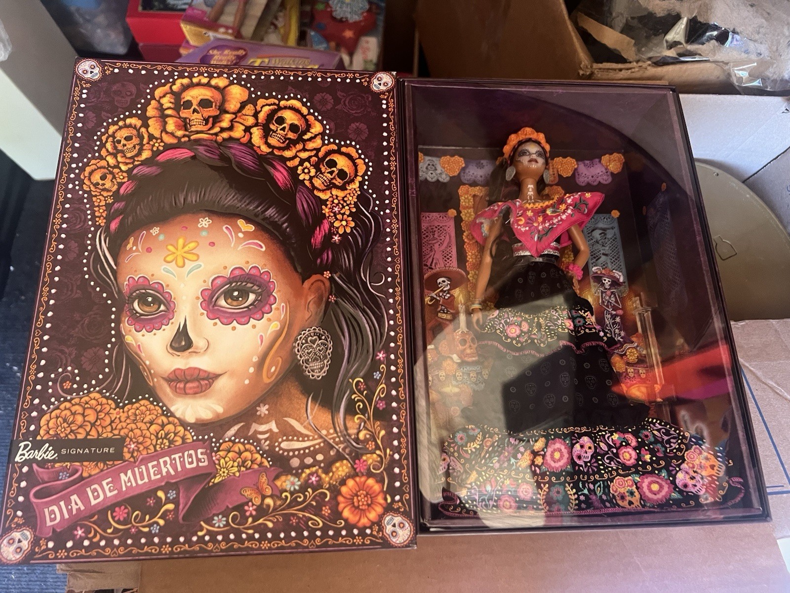 Mattel Barbie Dia de Muertos Doll