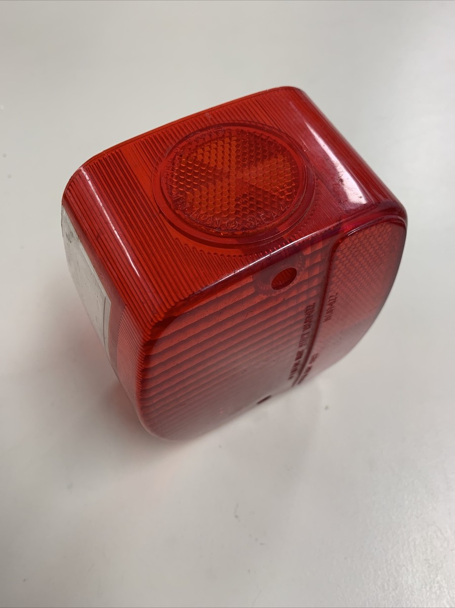 Koito 220-40781 Genuine Rear Brake Side Light Lens Kawasaki Z650