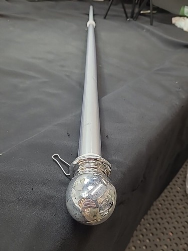 Valley Forge 60733-6' L BRUSHED Aluminum Flag Pole w ANTI-WRAP SLEEVE-LOT OF 12 - Picture 2 of 5